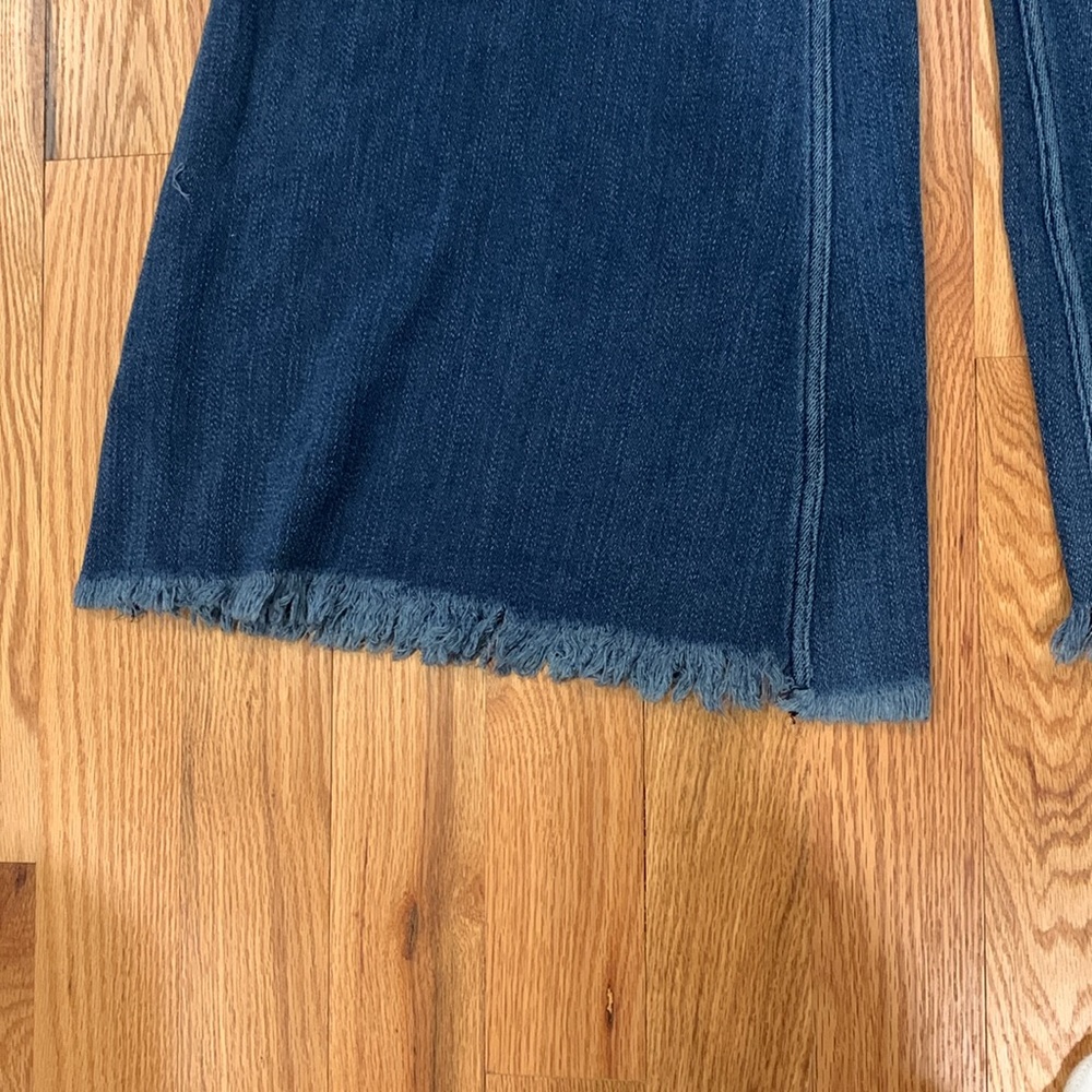 Jeans - Picture 2 of 8